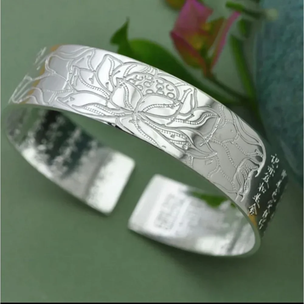 Large Lotus Flower Cuff Bracelet | 999‎ Pure Silver